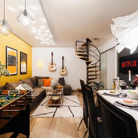 Foosball Frontyard Retreat Old Town Apartman Belgrád