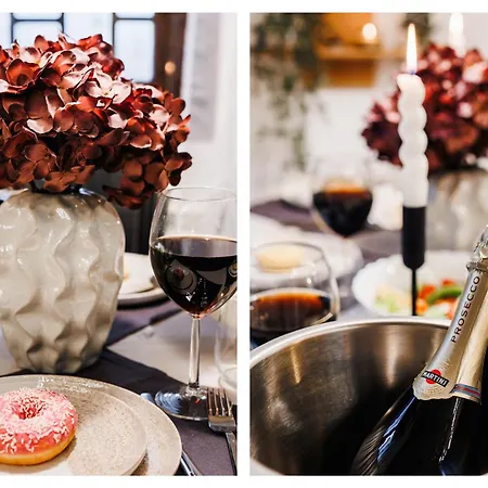 Apartment Foosball Frontyard Retreat Old Town