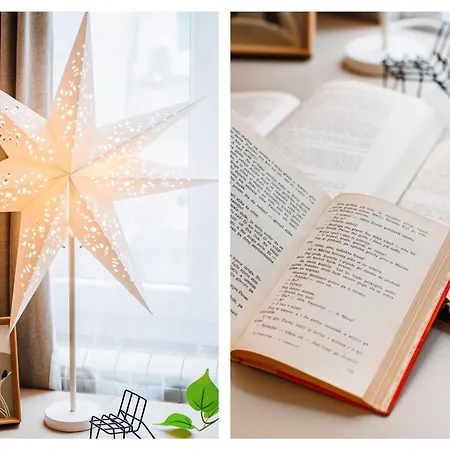 Foosball Frontyard Retreat Old Town Apartman