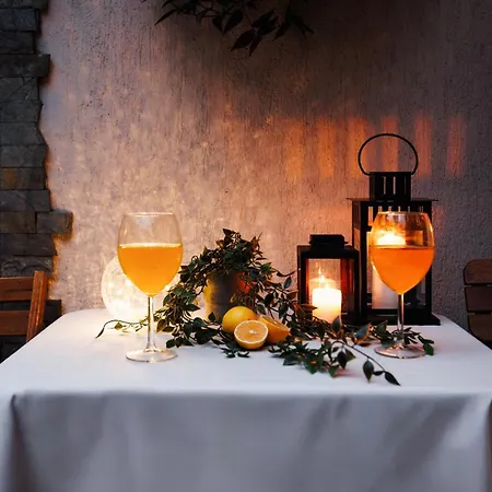 Foosball Frontyard Retreat Old Town Apartman Belgrád